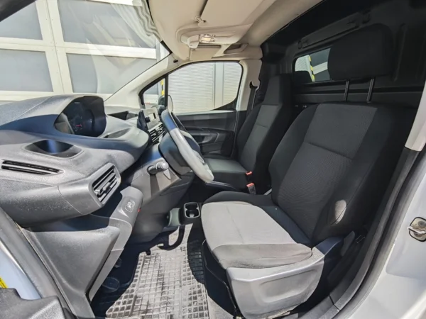 Peugeot Partner L1 PRO PureTech 1,2 81kW 12