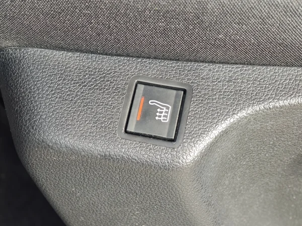 Peugeot Rifter GT Line 1.5 BlueHDi  96kW 28