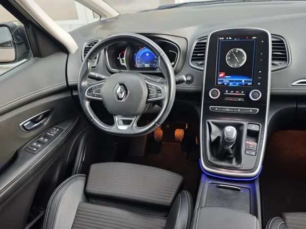 Renault Grand Scénic Intens 1,6 dCi 96kW 3