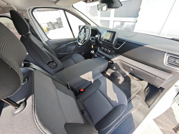 Renault Trafic Equilibre L2 2,0 dCi  110kW 11