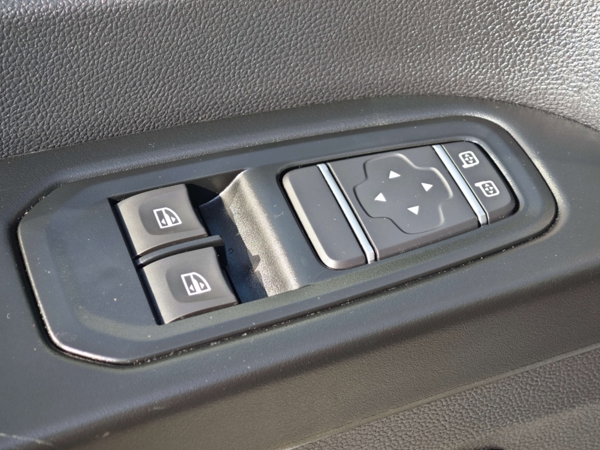 Renault Trafic Equilibre L2 2,0 dCi 110kW 28