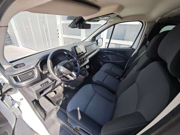 Renault Trafic Equilibre L2 2,0 dCi 110kW 8