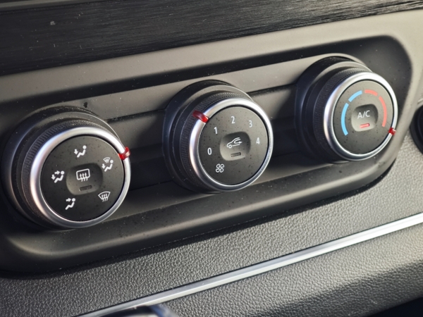 Renault Trafic Equilibre L2 EDC 2,0 dCi 110kW 18