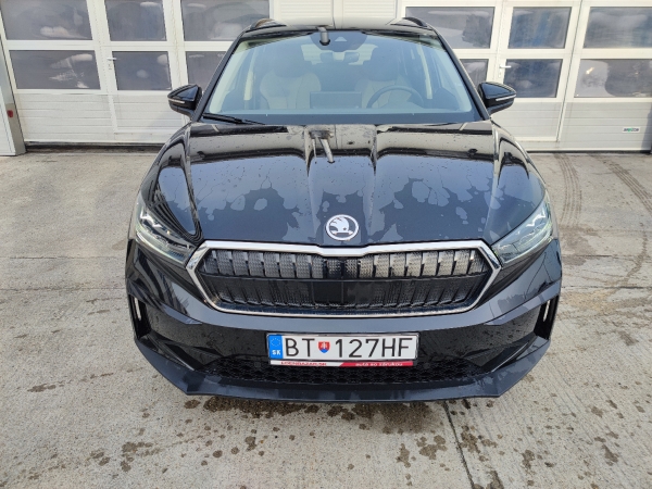 Škoda Enyaq 62kWh Loft + ťažné  132kW 4
