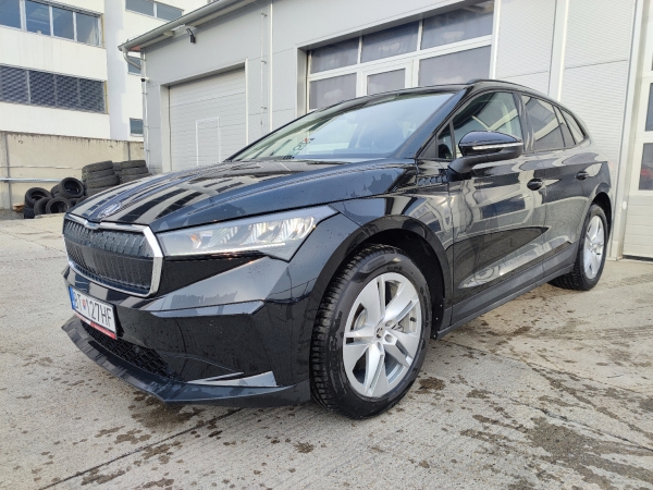 Škoda Enyaq 62kWh Loft + ťažné  132kW