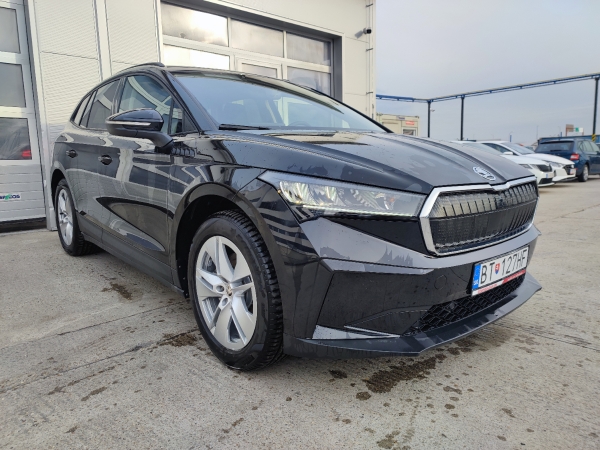 Škoda Enyaq 62kWh Loft + ťažné  132kW 5