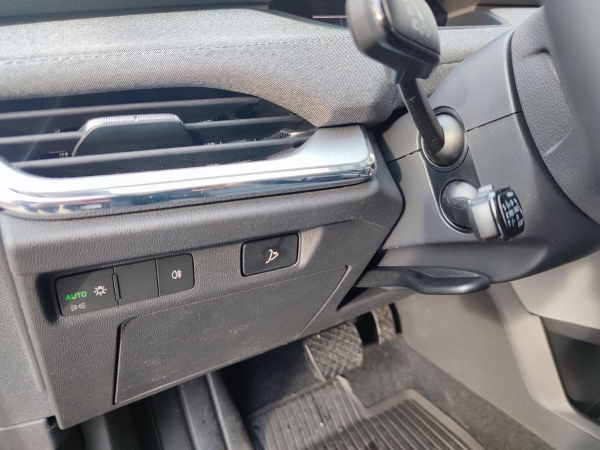 Škoda Enyaq 62kWh Loft + ťažné  132kW 20