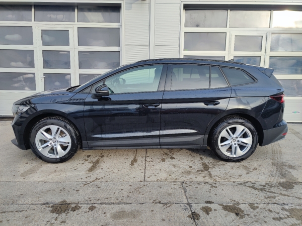 Škoda Enyaq 62kWh Loft + ťažné  132kW 8