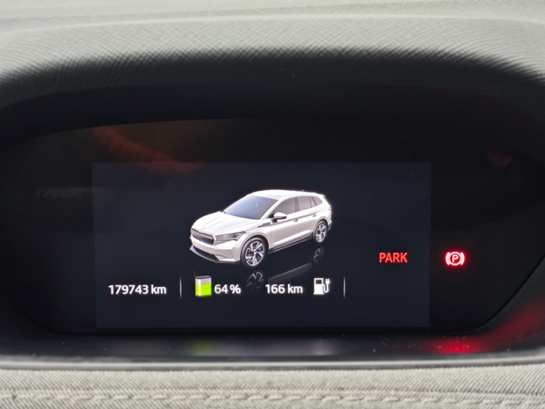 Škoda Enyaq Loft 60 132kW 13