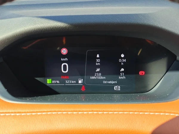 Škoda Enyaq Loft 80 150kW 14