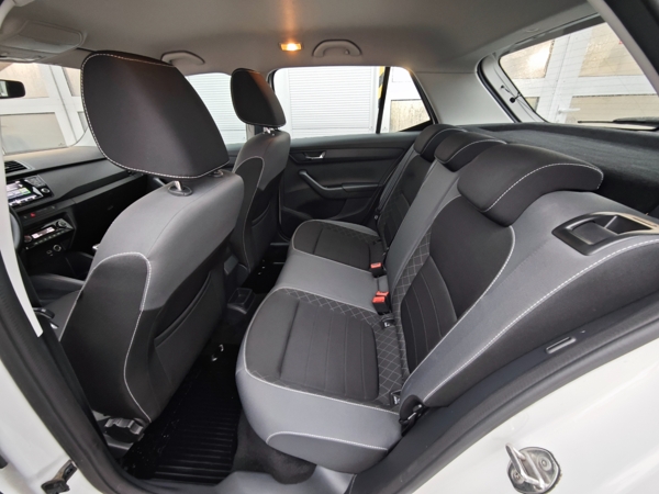 Škoda Fabia Ambition TSI 70kW 11