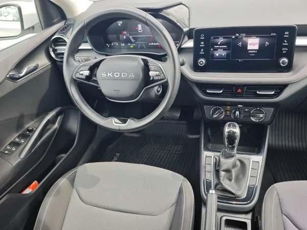 Škoda Fabia Drive Plus DSG TSI 85kW 3