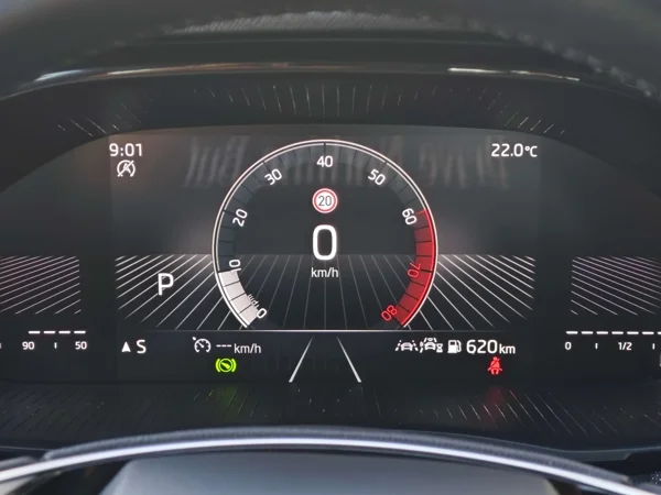 Škoda Fabia Drive Plus DSG TSI 85kW 14