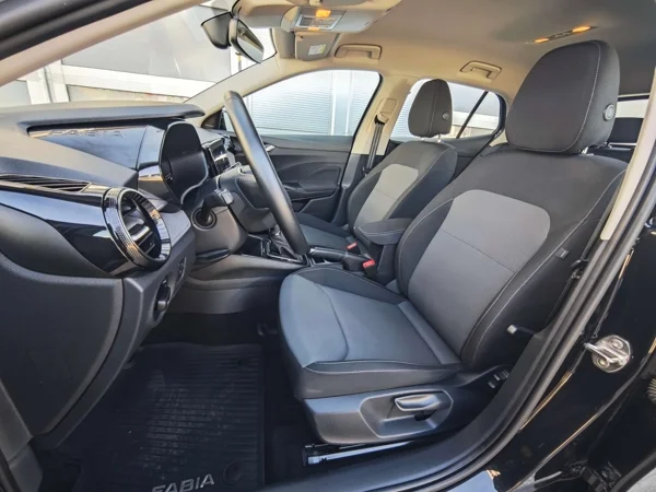 Škoda Fabia Drive Plus DSG TSI 85kW 11