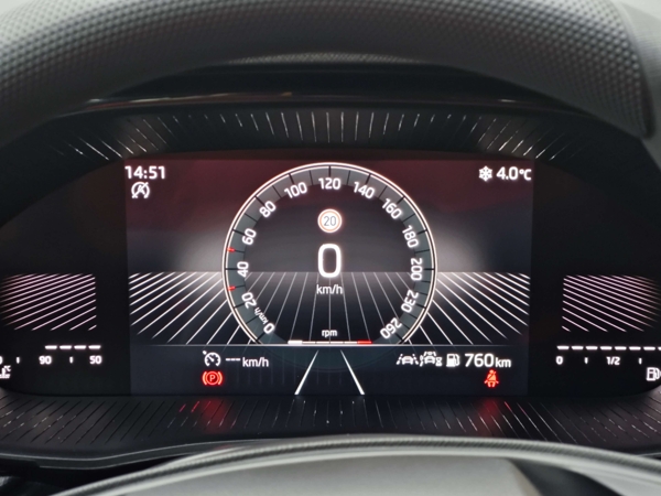 Škoda Fabia Essence MPi 59kW 13