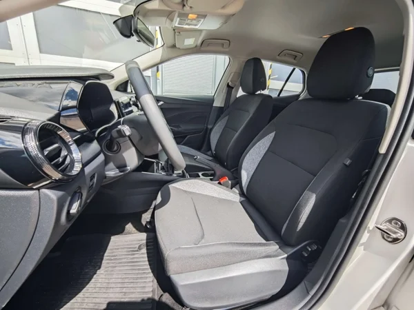 Škoda Fabia Essence MPi 59kW 11