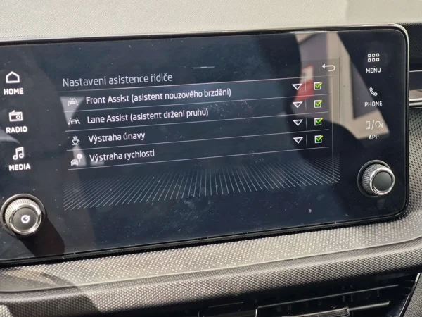 Škoda Fabia Essence MPi 59kW 19
