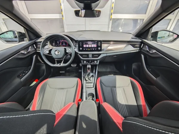 Škoda Kamiq Monte Carlo DSG TSI 81kW 13