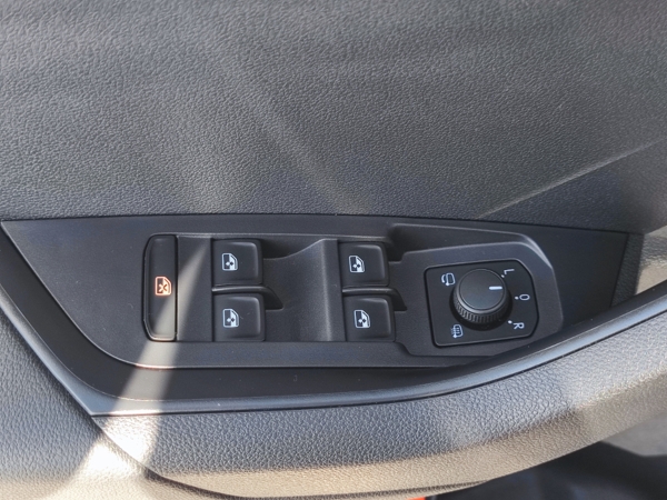 Škoda Karoq Ambition Plus DSG 1,5 TSI 110kW 22