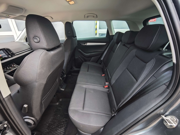 Škoda Karoq Selection DSG 1,5 TSI 110kW 11