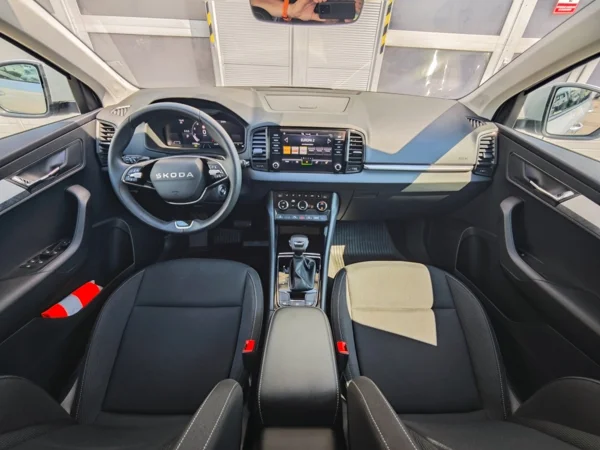 Škoda Karoq Selection DSG 1,5 TSI 110kW 13