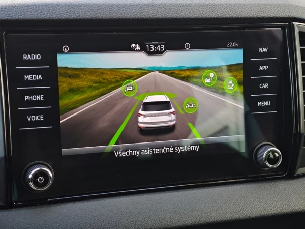 Škoda Karoq Selection DSG 1,5 TSI 110kW 18