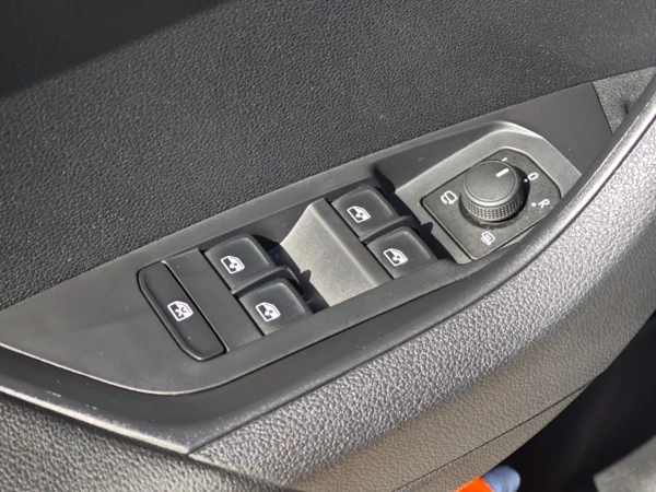 Škoda Karoq Selection DSG 1,5 TSI 110kW 29