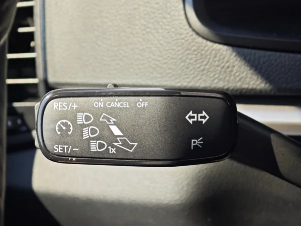 Škoda Karoq Selection DSG 1,5 TSI 110kW 24