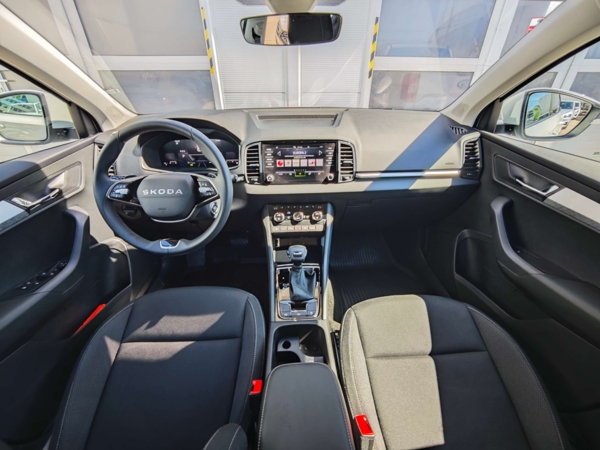 Škoda Karoq Selection DSG 1,5 TSI 110kW 12