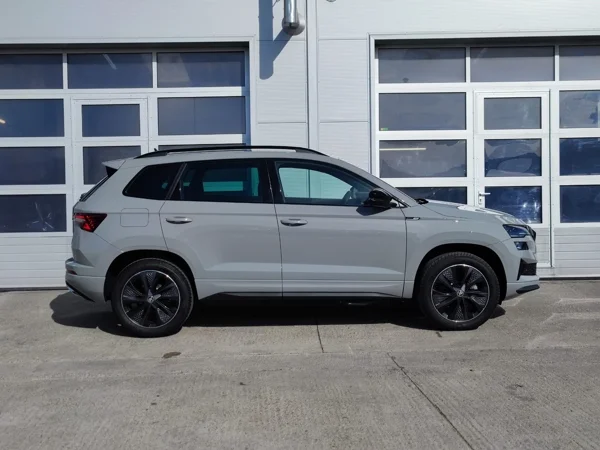 Škoda Karoq Sportline 4x4 DSG 2,0 TSI 140kW 5