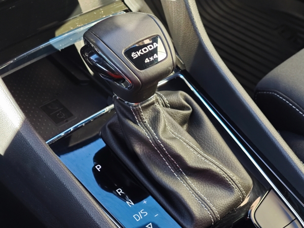 Škoda Karoq Sportline 4x4 DSG 2,0TDI 110kW 25