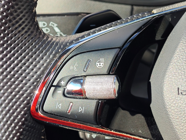 Škoda Karoq Sportline 4x4 DSG 2,0TDI 110kW 27