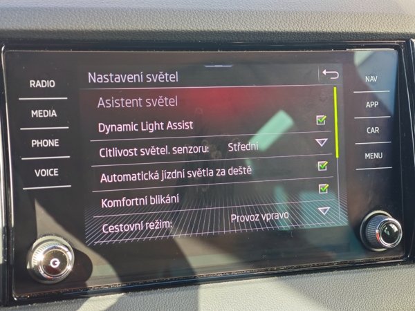 Škoda Karoq Sportline 4x4 DSG 2,0TDI 110kW 22