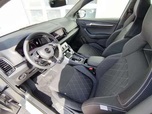 Škoda Karoq Sportline 4x4 DSG 2,0TSI 140kW 11