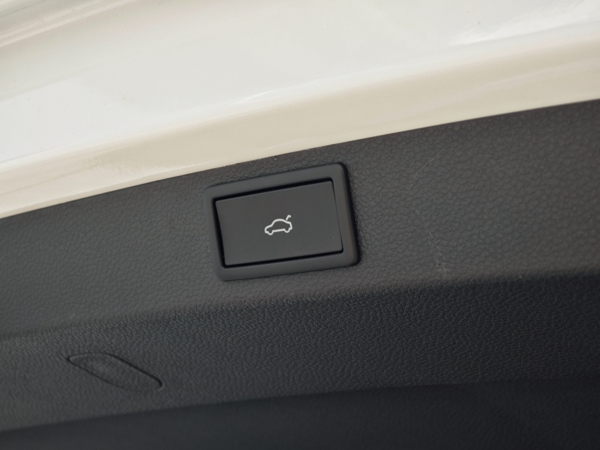 Škoda Karoq Sportline DSG 1,5 TSI 110kW 30