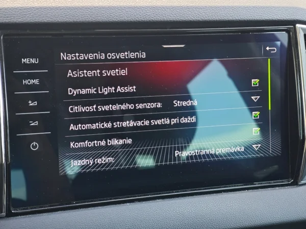 Škoda Karoq Style 4x4 DSG 2,0 TDI 110kW 20