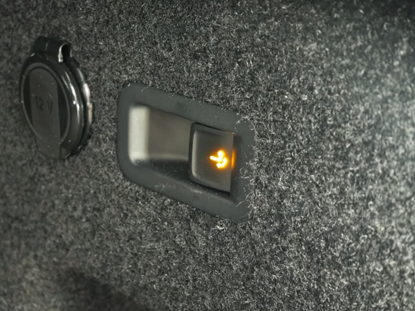 Škoda Kodiaq Selection + dovýbava 4x4 DSG 2,0 TDI 142kW 45