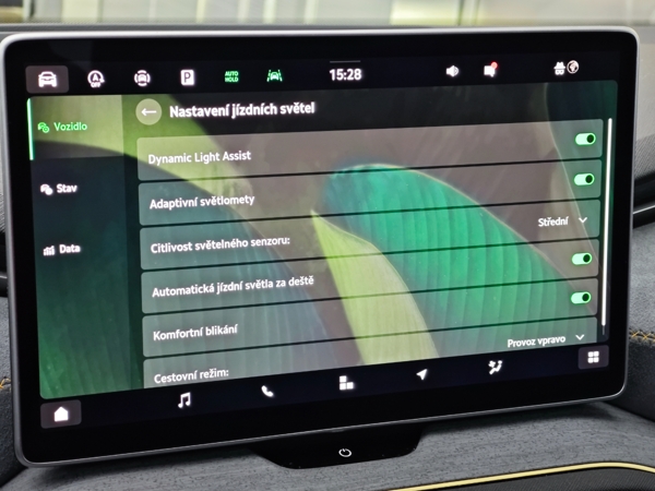 Škoda Kodiaq Selection + dovýbava 4x4 DSG 2,0 TDI 142kW 21