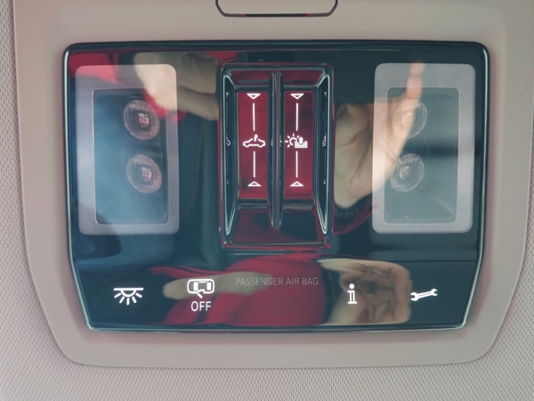 Škoda Kodiaq Selection + dovýbava 4x4 DSG 2,0 TDI 142kW 38