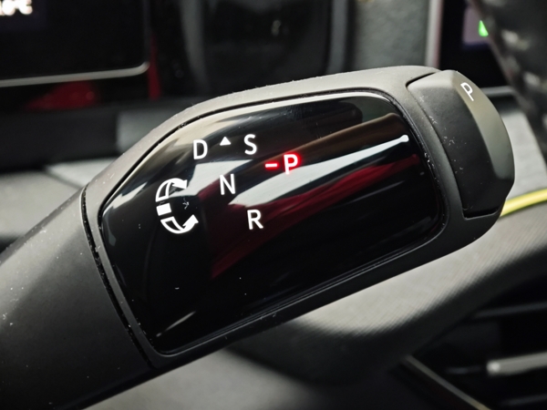 Škoda Kodiaq Selection + dovýbava 4x4 DSG 2,0 TDI 142kW 30