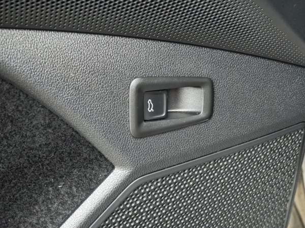 Škoda Kodiaq Selection + dovýbava 4x4 DSG 2,0 TDI 142kW 37