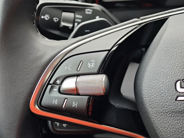 Škoda Kodiaq Top Selection 4x4 DSG 2,0 TDI 142kW 27