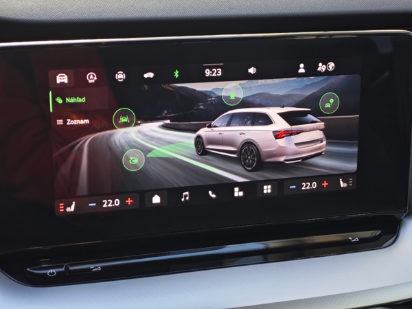 Škoda Octavia Combi Selection DSG 2,0 TDI 110kW 16