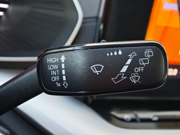 Škoda Octavia Combi Selection DSG 2,0 TDI 110kW 21