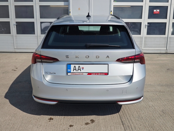 Škoda Octavia Combi Selection DSG 2,0 TDI 110kW 6