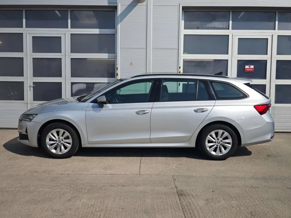 Škoda Octavia Combi Selection DSG 2,0 TDI 110kW 7