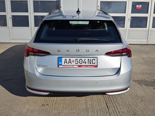 Škoda Octavia Combi Selection DSG 2,0 TDI 110kW 6