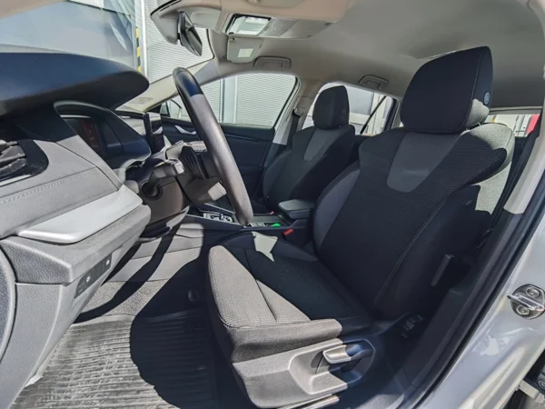 Škoda Octavia Combi Selection DSG 2,0 TDI 110kW 11