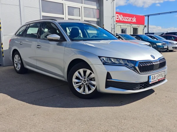 Škoda Octavia Combi Selection DSG 2,0 TDI 110kW 5