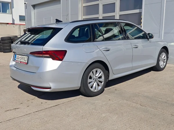 Škoda Octavia Combi Selection DSG 2,0 TDI 110kW 2